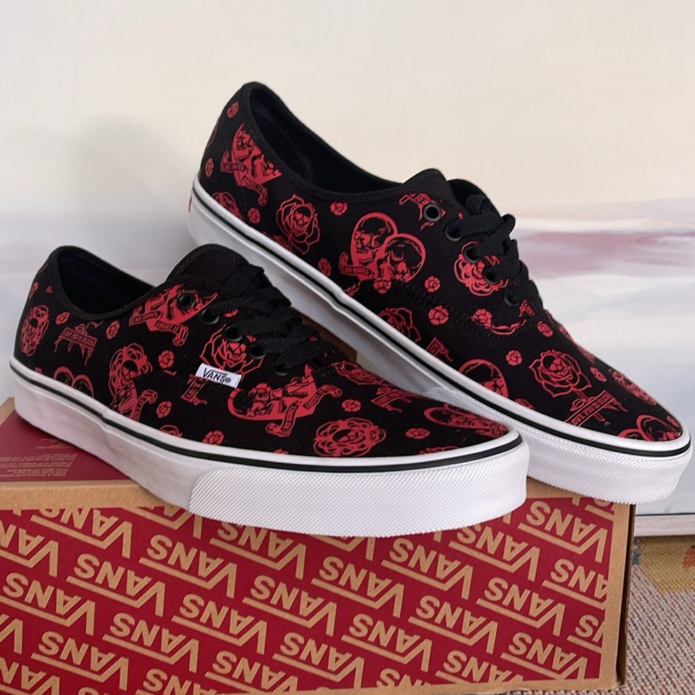 Vans Men’s Authentic Love You To Death 

Sneakers - Picture 5 of 16